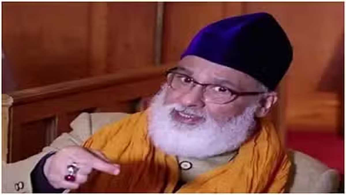 जिन्न बोतल से बाहर आ चुका है, कोई सुनने को तैयार नहीं : सैयद सरवर चिश्ती